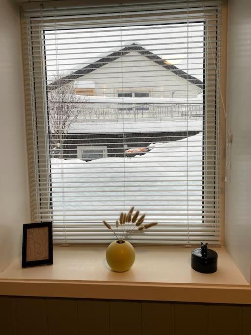 Aurora Apartment Very Close To Cable Car And Sherpatrappa Tromsø Extérieur photo